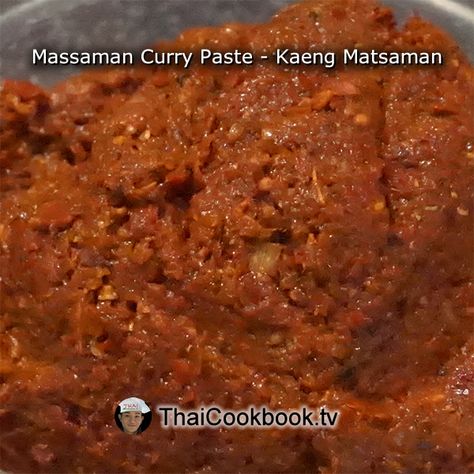 Thai Paste Recipe, Thai Massaman Curry Recipe, Massaman Curry Paste Recipe, Indian Curry Paste Recipe, Veggie Massaman Curry, Spice Magic, Massaman Curry Recipe, Thai Mad, Thai Massaman Curry