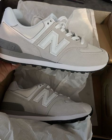 New Balance 574 Core, Fall Shoe, Pretty Sneakers, Cloud Shoes, Back To School Shoes, Pretty Shoes Sneakers, Shoe Wishlist, New Balance 574, Shoe Inspo