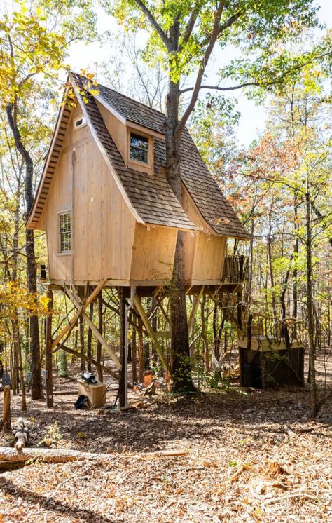 Enchanting Tiny House Up In The Georgia Trees The Magic Treehouse, Whimsical Treehouse, Dawsonville Georgia, Tiny House Vacation, Tree House Plans, Tree Fort, Tiny House Talk, Building A Cabin, Cool Tree Houses