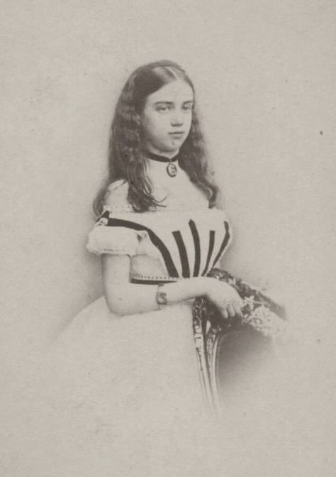 Royal Family History, Fairy Grunge Aesthetic, Royal Photography, Maria Feodorovna, Princess Louise, Danish Royalty, Queen Alexandra, 29 September, Danish Royal Family