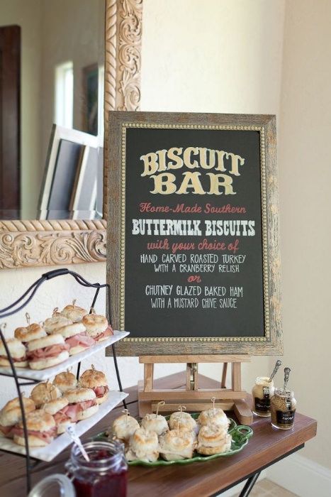 A biscuit bar is a great way to introduce some southern style in a light way. Offer a selection of filled sweet and savory biscuits such as country ham, roasted turkey and strawberry shortcake and serve with relishes and preserves. Bruschetta Bar, Wedding Food Stations, Wedding Snacks, Bridal Shower Menu, Biscuit Bar, Sandwich Bar, Cha Bar, Reception Food, Perfect Brunch