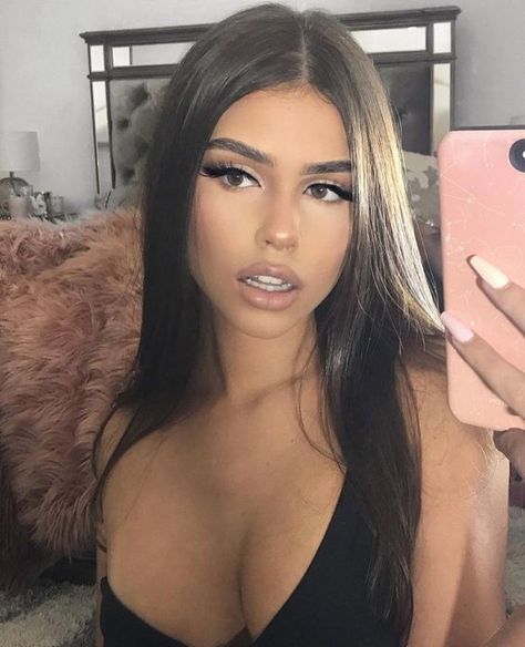 Insta Baddie Makeup, Cute Makeup Looks, Straight Human Hair, Glam Makeup, Girls Makeup, Pretty Makeup, Brazilian Hair, Cute Makeup, Human Hair Extensions