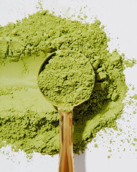 Matcha Health Benefits, Ylang Ylang Essential Oil, Health Food Store, Stone Ground, Matcha Powder, Sulfate Free Shampoo, Matcha Tea, Nourishing Hair, Food Store