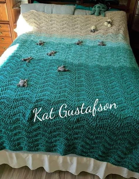 Beach Blanket Crochet, C2c Patterns, Hand Crocheted Blanket, Crocheted Blankets, Baby Sea Turtle, Beach Crochet, Marine Sea, Crocheting Projects, Crocheting Patterns