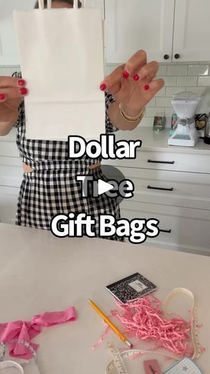 Facebook Goodie Bag Ideas For Adults Work, Small Gift Bag Ideas, Small Gifts For Teachers, Royel Otis, Dollar Tree Gift Bags, Small Teacher Gifts, Teacher Gift Bags, Dollar Tree Gifts, Teaching Crafts