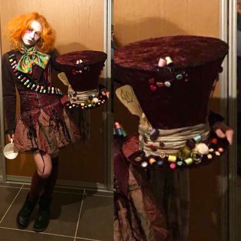 Alice In Chains Costume, Steam Punk Mad Hatter, Mad Hatter Hat Diy, Dark Mad Hatter Costume, Mad Hatter Costume Female, Mad Hatter Diy Costume, Mad Hatter Halloween, Mad Hatter Outfit, Mad Hatter Makeup