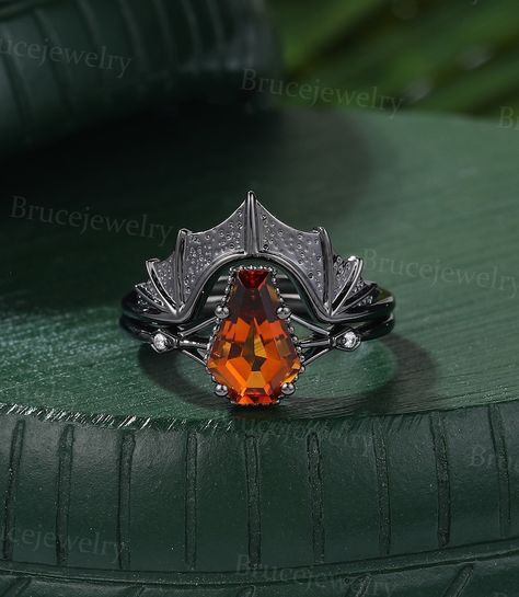 Coffin Shaped Orange Citrine Engagement Ring Set Vintage Black Gold Moissanite Ring Set Gothic Diamond Three Stone Ring Bat Bridal Set - Etsy Halloween Engagement Ring, Coffin Ring Engagement, Coffin Wedding Ring, Coffin Engagement Ring, Engament Rings, Vampire Wedding, Citrine Engagement Ring, Gold Moissanite Ring, Citrine Ring Engagement