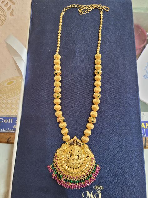 Saree Function, Fashion Jewelry Necklaces Gold, Half Saree Function, Haram Designs, Necklaces Gold, Jewelry Design Necklace, Half Saree, Fashion Jewelry Necklaces, Fashion Sewing