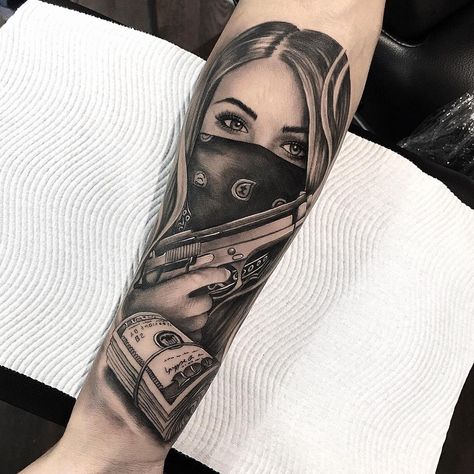 Girl With Bandana, Bandana Tattoo, Herren Hand Tattoos, Girl Face Tattoo, Gangsta Tattoos, Girls With Sleeve Tattoos, Money Tattoo, Tree Tattoo Designs, Simple Tattoo Designs