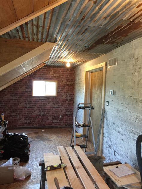 Rustic Tin Ceiling and brick wall. Tin Ceiling Ideas, Rustic Tin Ceilings, Barn Office, Tin Ceilings, Kitchen 2020, Large Glass Jars, Rustic Ceiling, Tuscan Design, Tuscan Kitchen