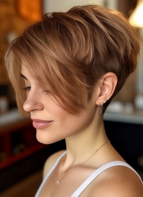 amber cinnamon pixie haircut, fall hair color idea Fall Pixie Cut And Color, Caramel Pixie Haircut, Auburn Pixie Haircut, Fall Pixie Hair Color, Pixie Hair Color, Cinnamon Hair Colors, Hairstyles For Seniors, Hair Color Idea, Cinnamon Hair