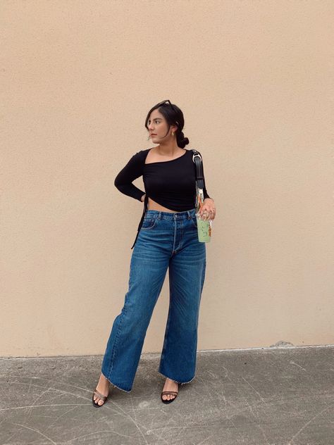 Everyday casual outfit, black long sleeve top, wide leg dark denim jeans, casual style, outfit inspo Neutral Outfit Aesthetic, Tag Jeans, Everyday Casual Outfits, Buy Jeans, Dark Denim Jeans, Jeans Casual, Black Long Sleeve Top, Neutral Outfit, Blouse Outfit