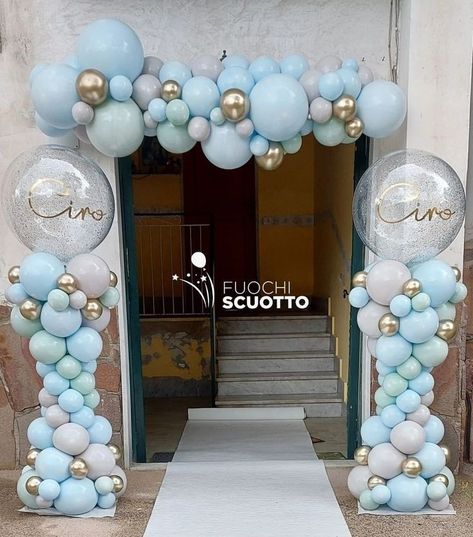 Birthday Gate Decoration Ideas, Ballon Pillar Ideas, Balloon Tower Ideas, Train Party Decorations, Baby Boy Balloons, Balloon Pillars, Balloon Bouquet Diy, Balloon Tower, Its A Boy Balloons