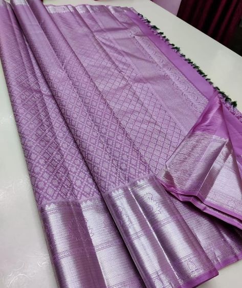 Price-16499+$ Market price-25000+ Pure kanchipuram silk sarees handwoven with 1 g pure jari bridal pattern Silk mark certified ❤️ #indianbride #handloom #silksaree #bridal #wedding #traditional #tradition #indianwedding #handwoven #sareestory #bridalsarees #sareenotsorry #silkmark #silkmarkcertified #silksarees #pattusaree #like4like #handlooms #iwearhandloom #puresilksaree #softsilk #kanchipuram #kanchipuramsilksarees #follow4follow #sareeaustralia #sareegermany #sareeuk #indiansinusa #indian Net Saree Blouse, Christian Bridal Saree, South Indian Bride Saree, Silk Saree Blouse Designs Patterns, New Saree Designs, Long Gown Design, Traditional Silk Saree, Traditional Blouse Designs, Cutwork Blouse Designs