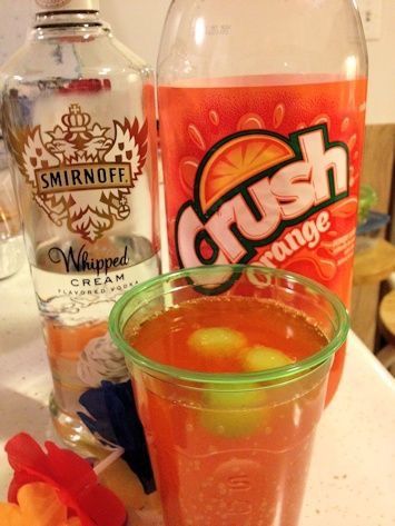 Dreamsicle Drink, Crush Drink, Orange Crush Drink, Drinks Vodka, Vodka Orange, Whipped Cream Vodka, Orange Liquor, Crush Soda, Cherry Crush