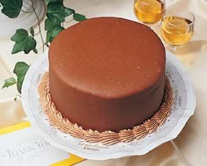 The Old House in Texas: New Orleans Doberge Cake from "Let's Bake with Beulah Ledner" Dobash Cake, New Orleans Cake, Doberge Cake, Nola Recipes, House In Texas, Yummy Deserts, Chocolate Custard, Gourmet Cakes, Shortcake Recipe