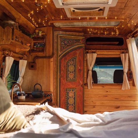 Converted Rv, Camper Van Interior, Converted Van, Hippie Camper, Caravan Living, Quirky Campers, Converted Vans, Small Camper, Caravan Home