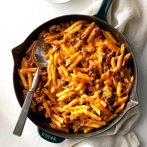 Bacon Cheeseburger Pasta Cheeseburger Pasta, Dinner With Ground Beef, Hamburger Meat, Kid Friendly Dinner, Bacon Cheeseburger, Skillet Meals, Beef Recipes For Dinner, Beef Dinner, Taste Of Home