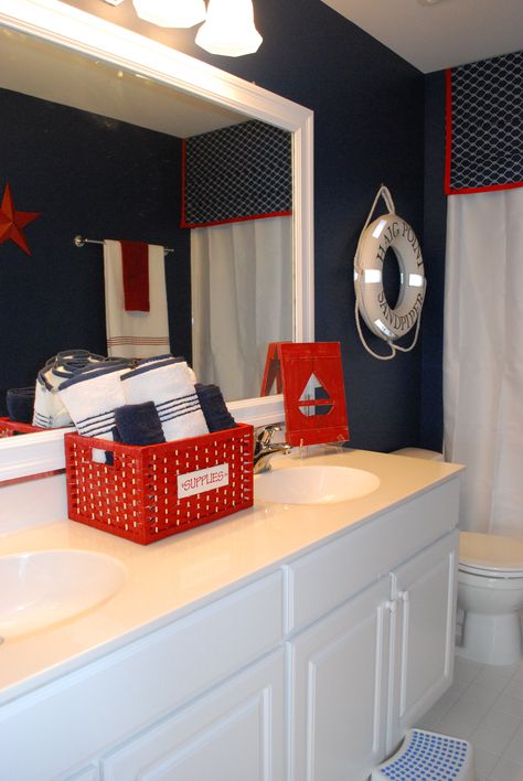 Boys' red, white, and blue nautical bathroom from 11 Magnolia Lane. Red Bathroom Accessories, Man Decor, Red Bathroom Decor, Bathroom Decor Pictures, Orange Bathroom Decor, Blue Bathroom Accessories, Nautical Bathroom, Gray Bathroom Decor, Blue Bathroom Decor