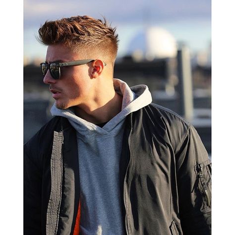 New Hair Cut Style, Gents Hair Style, Mens Hairstyles Thick Hair, Faded Hair, Men Haircut Styles, Cool Hairstyles For Men, Mens Haircuts Fade, Corte De Cabelo Masculino, Mens Haircuts Short