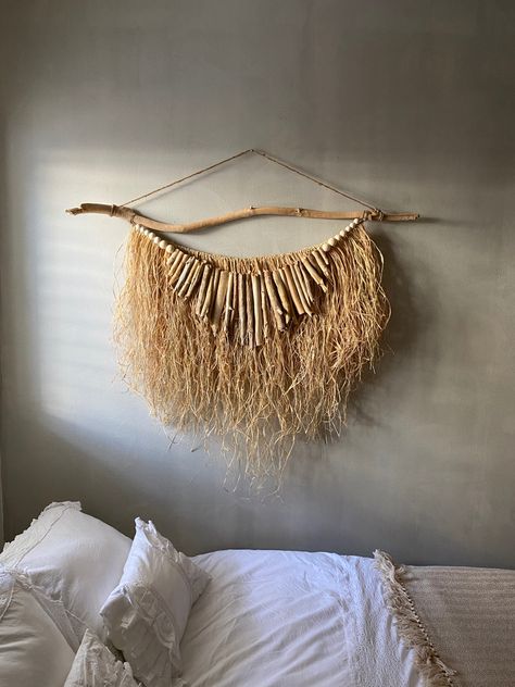 Raffia Crafts, Driftwood Macrame, Flax Weaving, Diy Boho Decor, Beach House Interior Design, Macrame Boho, Garden Cafe, Macrame Wall Hanging Diy, Boho Deco