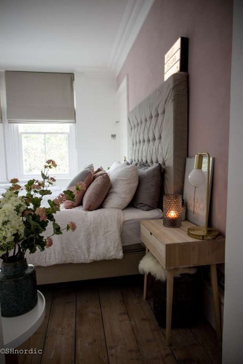 Bedroom Decor Grey Pink, Pink And Grey Bedroom, Dusty Pink Bedroom, Gold Bedroom Decor, Castle Bedroom, Gold Bedroom, Dekorasi Kamar Tidur, Grey Bedroom, Bedroom Panel