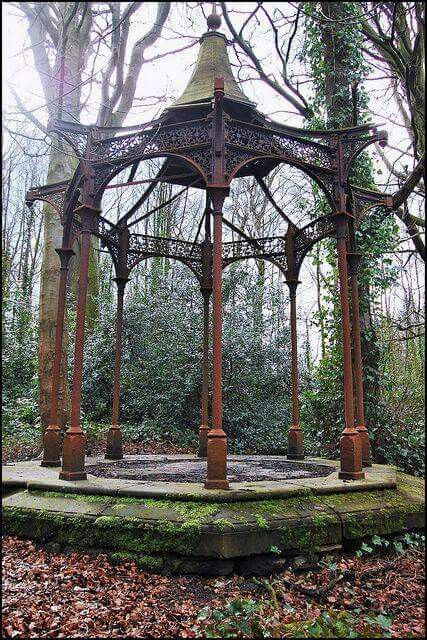 Gothic Gazebo in a Gothic Garden Small Gazebo, Pool Pergola, Architecture Unique, Gothic Garden, Victorian Architecture, Diy Pergola, Garden Structures, Abandoned Buildings, Victorian Gothic