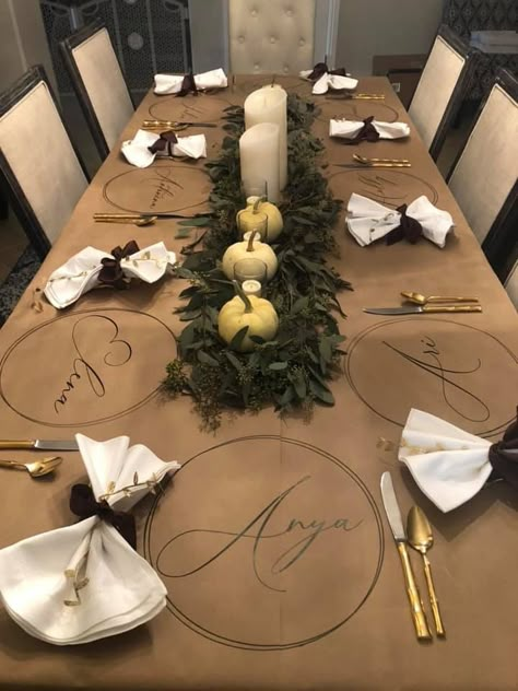 Thanksgiving Crafts For Adults, Thanksgiving Tablescapes Simple, Thanksgiving Dinner Table Setting, Thanksgiving Dinner Decor, Friendsgiving Dinner Party, Paper Table Runner, Thanksgiving Friendsgiving, Thanksgiving Table Runner, Friendsgiving Dinner