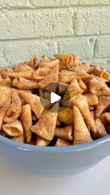 Sophie Knauer | Dangthatssweet on Instagram: "Salty, crunchy bugles are a convenient base for coating in a buttery brown sugar sauce and topping with a sprinkle of cinnamon sugar. The result resembles a crunchy churro treat but with less steps and way more convenience! 👏🏼

Comment the word “churro” below to get the full recipe sent to your DM’s, or visit my website, dangthatssweet.com! 

#churros #snackideas #easyrecipes" Cinnamon Sugar Bugles, Churro Bugles, Bugles Recipes, Bugles Snack Mix Recipes, Fall Finger Foods For Party, Bugles Snack Mix, Fall Finger Foods, Brown Sugar Sauce, Salty Desserts