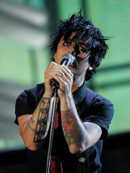 Billie Joe Armstrong Tattoos, Adrienne Armstrong, Billy Joe Armstrong, Billie Green Day, Jason White, Green Day Billie Joe, Tré Cool, Joe Armstrong, Billie Joe Armstrong