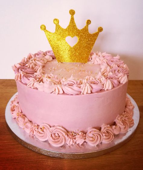 Single Tier Princess Cake, Pink Birthday Cake Princess, Pink And Gold Princess Cake, Princess Smash Cake 1st Birthday, Princess Cake Simple, Her Royal Fiveness Birthday Cake, Crown Cake Princess, Simple Princess Cake Ideas, Small Princess Cake