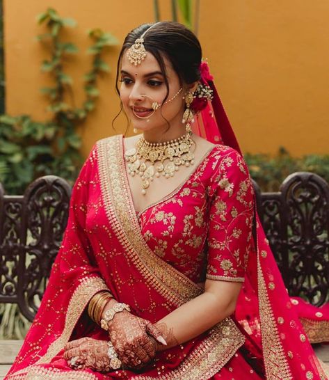 Anniversary Dresses, Gorgeous Lehenga, Bridal Nath, Pink Bridal Lehenga, Indian Bride Makeup, Lehenga Bridal, Sabyasachi Bride, Bridal Lehenga Designs, Latest Bridal Lehenga