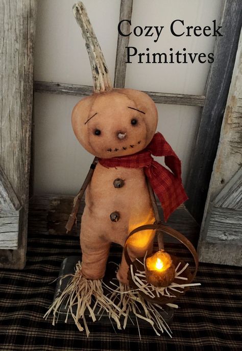 Primitive Fall Dolls, Primitive Scarecrows Handmade, Primitive Pumpkin Dolls, Primitive Dolls Handmade, Primitive Fall Crafts, Prim Halloween, Primitive Scarecrows, Primitive Halloween Decor, Primitive Autumn