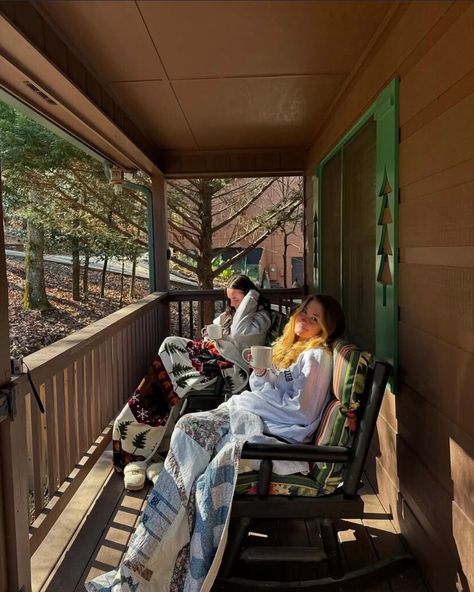 Chilly mornings, cozy cabins, and mountain views make Ellijay the ultimate destination for a winter getaway! 🌲❄️✨ 📸: @emmakichline Ellijay Cabins | North Georgia Cabins | Cozy Cabins | Southern Appalachia | Girls’ Getaway Ideas | Girls’ Trip Inspo . . . . . #PickEllijay #ExploreGeorgia #EllijayCabin #NorthGeorgia #NorthwestGeorgia #NorthGeorgiaMountains #Atlanta #Chattanooga #EllijayCabins #CozyCabin #GirlsTrip Cozy Cabin Girls Trip, Cabin Girls Trip Aesthetic, Cabin Weekend Aesthetic, Cabin Trip Aesthetic, Cabin Weekend Ideas, Cabin Girls Trip, Fall Mountains, Sisterhood Retreat, Weekend Aesthetic