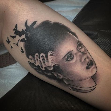 Frankenstein Flash Tattoo, Bride Of Frankenstein Tattoo, Nancy The Craft, Frankenstein Tattoo, The Bride Of Frankenstein, Crow Tattoo, Halloween Tattoo, Pin Up Tattoos, Horror Tattoo