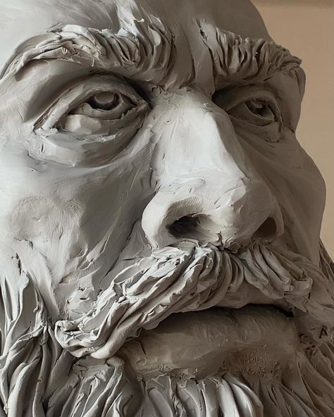 Clay Portrait, Sculpting Face, Sculpture Face, Sculpture Portrait, Paper Clay Art, Portrait Sculpture, Paper Clay, Clay Sculpture, Clay Art