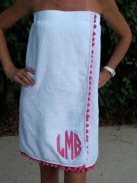 Applique Towels, Monogram Applique, Monogram Towels, Applique Monogram, Towel Wrap, Embroidery Monogram, Circle Monogram, Monogrammed Items, Monogram Gifts