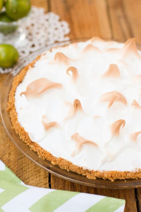 Key Lime Meringue, Key Lime Meringue Pie, Lime Meringue Pie, Lime Meringue, Oh Sweet Basil, Meringue Pie Recipes, Keylime Pie Recipe, Meringue Recipe, Easy Pie Recipes