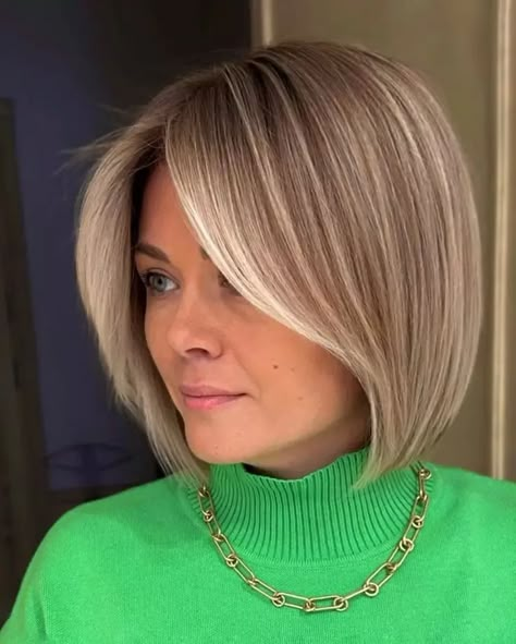 2024 Spring Haircuts: Short, Long, Medium, Curly, and More Dark Lob, Spring Haircuts, Blonde Ombre Balayage, Lob Haircuts, Blonde Bob Hairstyles, Chin Length Hair, Short Hair Tutorial, Short Straight Hair, Hair Color And Cut