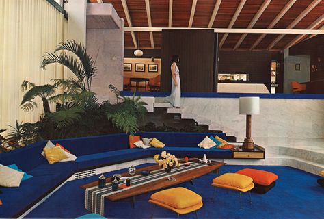 Artigas, Luis Echeverría House, Gardens of El Pedregal, Mexico City, 1955, remodeled 1969. [Photos: Roberto Luna] Living Room Colour Design, 60s Living Room, 70s Interior Design, Dream Living Room, 80s Interior, 70s House, 70s Interior, Retro Interior Design, 70s Home