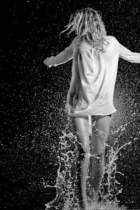 Water Dance by Duc Minh Phung on Behance Inspiration Photoshoot, I Love Rain, Love Rain, Singing In The Rain, Walking In The Rain, Take A Shot, Foto Poses, Shooting Photo, Rain Photography