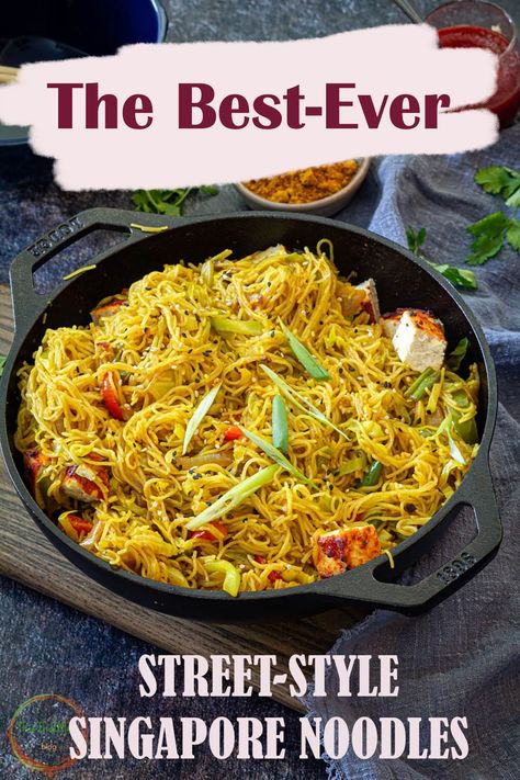 Rice Noodle Stir Fry, Singapore Noodles Recipe, Vermicelli Recipes, Rice Noodle Recipes, Fried Rice Noodles, Singapore Noodles, Asian Noodle Recipes, Noodle Recipes Easy, Chinese Cooking Recipes