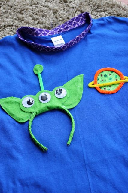 toy-story-alien Halloween Decorations Party Diy, Diy Halloween Party Ideas, Toy Story Alien Costume, Disfraz Toy Story, Alien Costumes, Disney Camp, Work Costumes, Alien Headband, Halloween Party Ideas For Kids