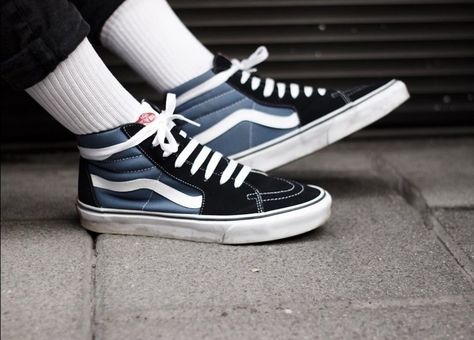 Vans Sk8 Hi Navy, Navy Outfit, Vans Sk8 Hi, Vans Off The Wall, Sk8 Hi, Vans High Top Sneaker, Vans Sk8, Hip Hop Fashion, Vans Old Skool Sneaker