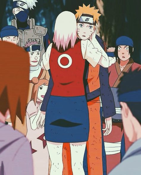 Sakura & Naruto I don't ship them but awwwwh Sakura And Kakashi, Naruto And Sakura, What Is Anime, Funny Naruto Memes, Tiktok Ideas, Naruto Stuff, Naruto Teams, Naruto Cute, Sakura Uchiha