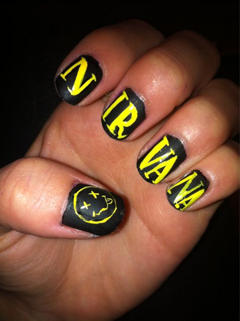 Nirvana smiley nails Emo Nail Art, Nirvana Nails, Music Nails, Rock Nails, Band Nails, Nail Designs Pictures, Punk Nails, Purple Nail Designs, Happy Nails