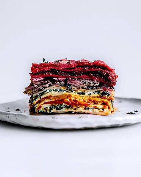 Lemon Pistachio Cake, Spinach And Ricotta Lasagna, Ashley Alexander, Beet And Goat Cheese, Veggie Lasagna, Pavlova Recipe, Spinach Ricotta, Food Simple, Cheese Pumpkin