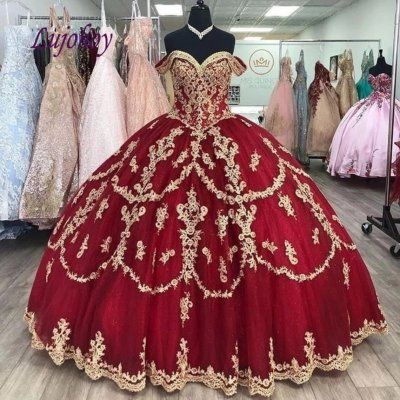 Rancho Quinceanera Dresses, Spiderman Quinceanera Dress, Quinceanera Cakes Burgundy, Red Quince Dresses Mexican, Burgundy And Gold Quinceanera Dresses, Red Quinceanera Dresses With Cape, Quinceanera Dresses Red And Gold, Burgundy And Gold Quinceanera Theme, Red Quinceanera Dresses With Gold