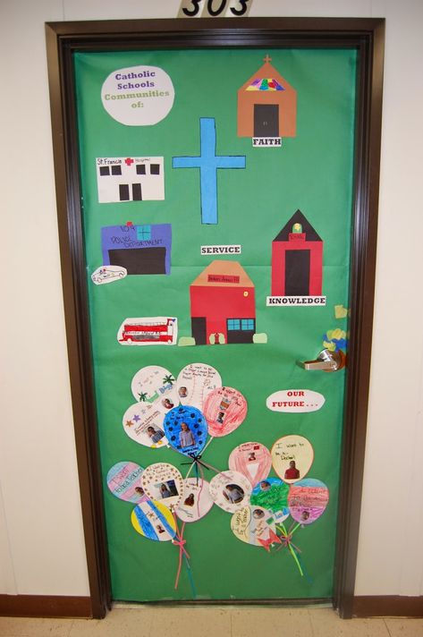 School Events at All Saints Catholic School: Decorated Doors begin Catholic School's Week Decorated Doors, Catholic Schools Week, Classroom Door Decorations, Reading Month, Vbs 2023, School Week, Religious Crafts, Door Decorations Classroom, School Community