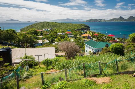 15 Best Things to Do in St. Vincent and the Grenadines - The Crazy Tourist Mayreau Island, Kingstown St Vincent, St Vincent And The Grenadines, Bequia, Saint Vincent And The Grenadines, Tourist Map, Saint Vincent, St Vincent, North America Travel